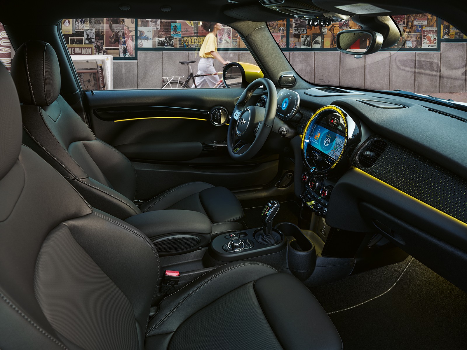 MINI 3 portes Cooper SE – intérieur – éclairage d'ambiance MINI 3 portes Cooper SE – intérieur – éclairage d'ambiance